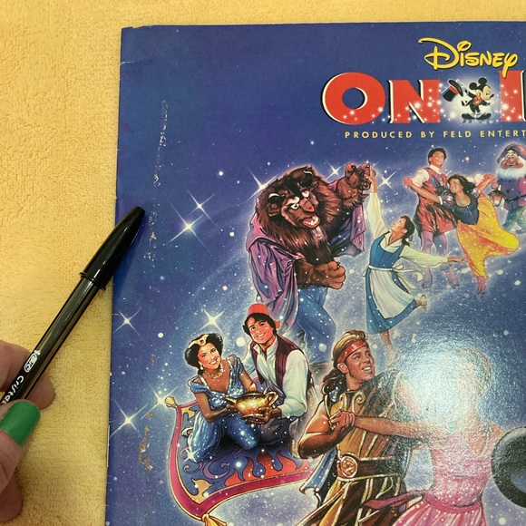 Disney On Ice Happily Ever After Featuring Hercules program - Picture 4 of 16